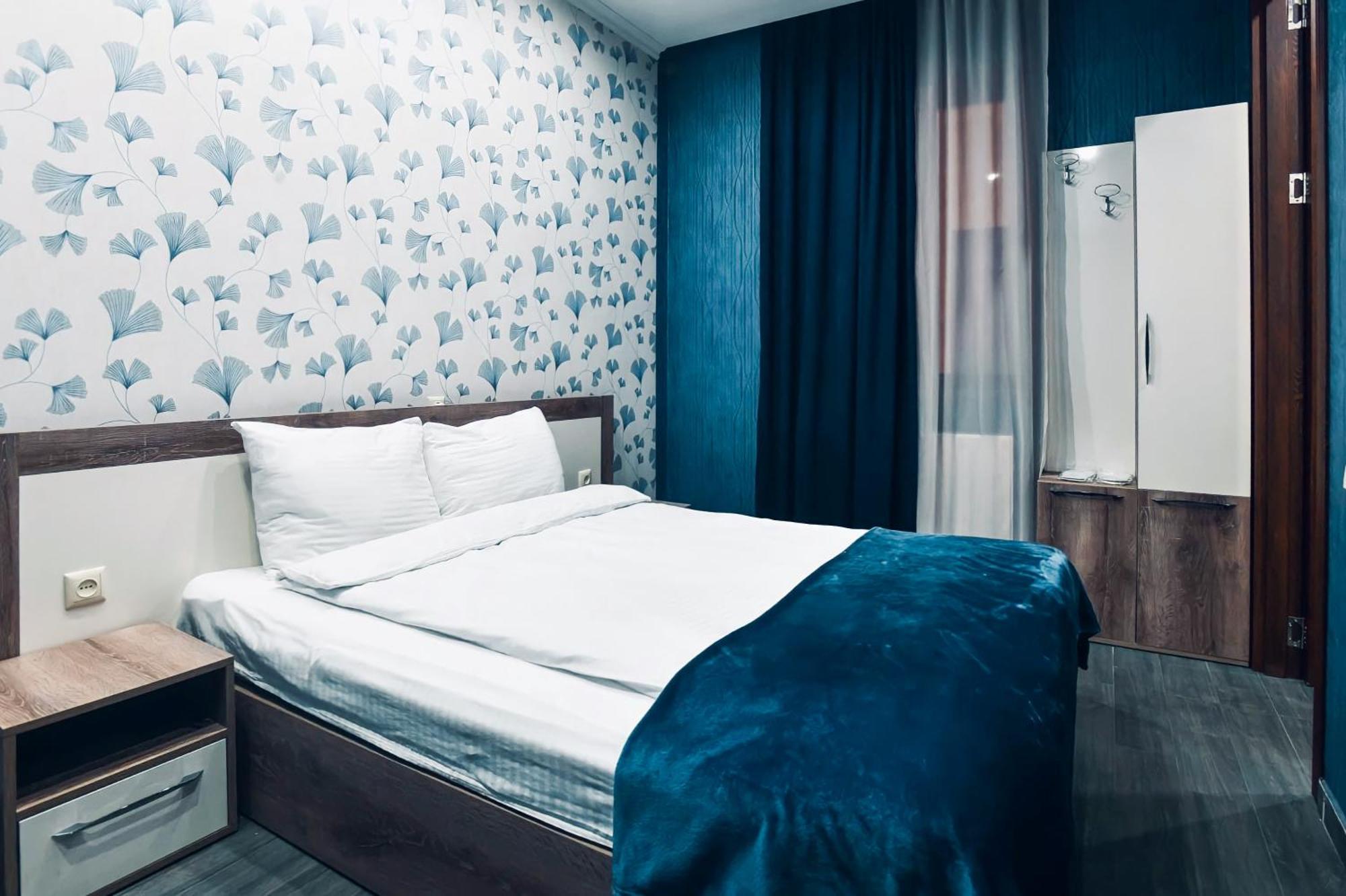 7 Rooms Hotel Tserovani Exterior foto